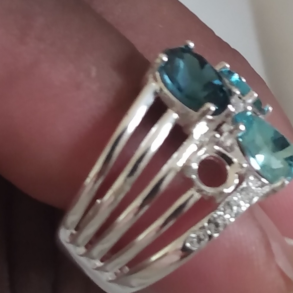 Ring - Picture 7 of 7